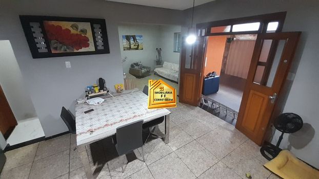 Foto 4 do(a) Casa de 4 quartos à venda em Floresta, Belo Horizonte