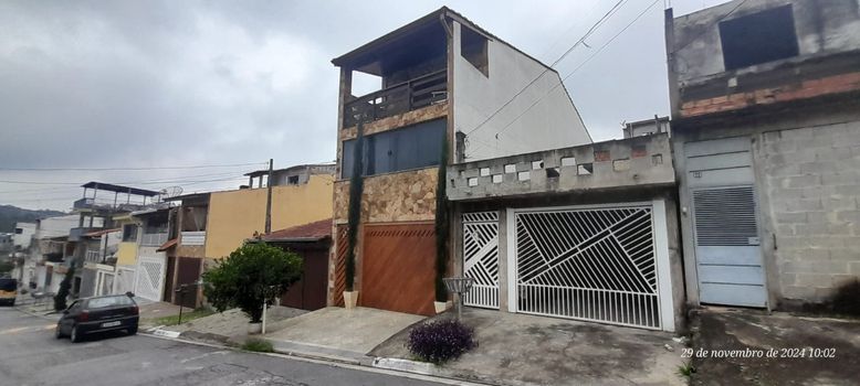 Foto 1 do(a) Casa de 5 quartos à venda em Laranjeiras, Caieiras