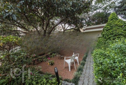 Foto 50 do(a) Apartamento de 3 quartos à venda em Petrópolis, Porto Alegre