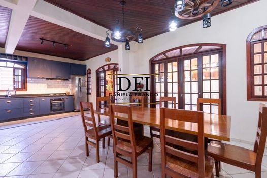 Foto 41 do(a) Casa de 4 quartos à venda em Jardim Ingá, São Paulo
