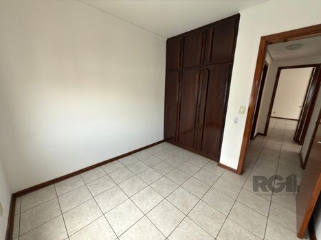 Foto 5 do(a) Apartamento de 3 quartos à venda em Boa Vista, Porto Alegre