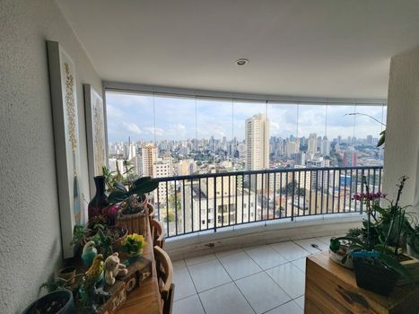 Foto 13 do(a) Apartamento de 3 quartos à venda em Vila Gumercindo, São Paulo