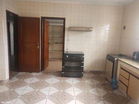 Foto 22 do(a) Casa de 6 quartos à venda em Vila Ré, São Paulo