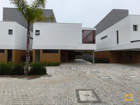 Foto 30 do(a) Casa em Condomínio de 3 quartos à venda em Cacupé, Florianópolis