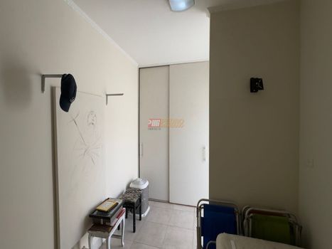Foto 47 do(a) Casa de 3 quartos à venda em Parque Industriário, Santo André