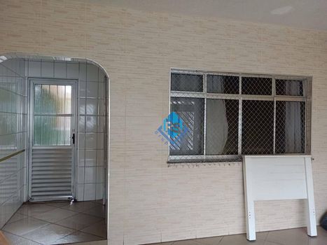 Foto 2 do(a) Casa de 3 quartos à venda em Jardim Las Vegas, Santo André