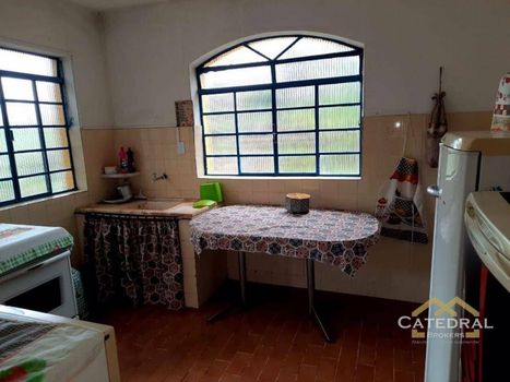 Foto 10 do(a) Fazenda / Sítio / Chácara de 5 quartos à venda em null, Louveira