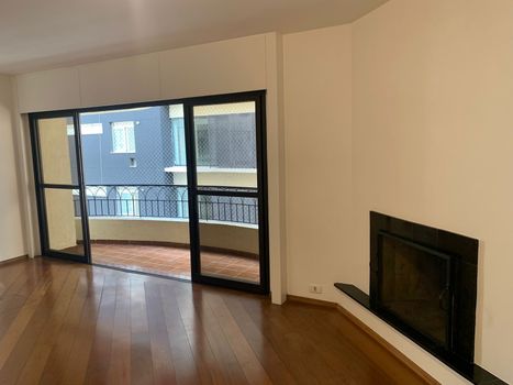 Foto 7 do(a) Apartamento de 4 quartos à venda em Itaim Bibi, São Paulo