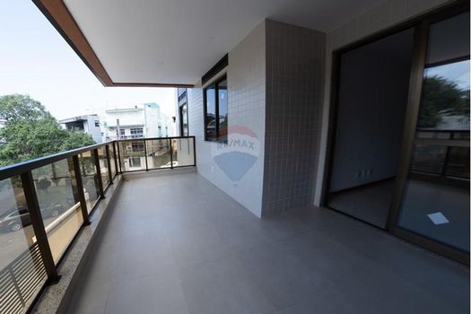 Foto 9 do(a) Apartamento de 3 quartos à venda em Jardim Guanabara, Rio de Janeiro