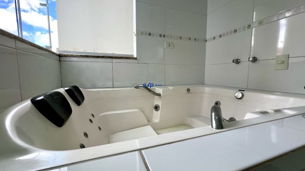 Foto 35 do(a) Casa em Condomínio de 3 quartos à venda em Uberaba, Curitiba