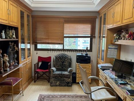 Foto 6 do(a) Apartamento de 3 quartos à venda em Vila Suzana, São Paulo