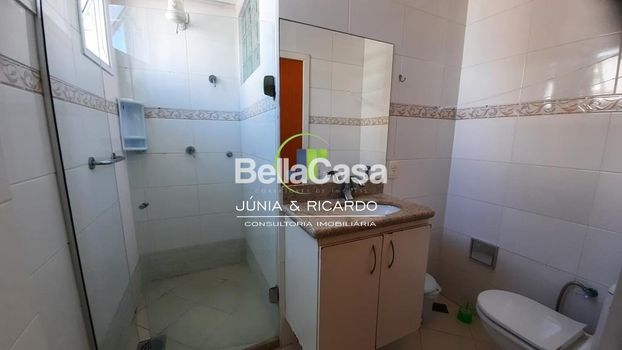 Foto 8 do(a) Apartamento de 4 quartos à venda em Centro, Guarapari
