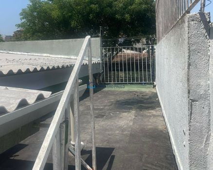 Foto 11 do(a) Casa de 2 quartos à venda em Jardim Itacolomi, São Paulo