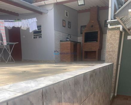 Foto 12 do(a) Casa de 2 quartos à venda em Jardim Itacolomi, São Paulo