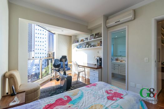 Foto 21 do(a) Apartamento de 3 quartos à venda em Moema, São Paulo