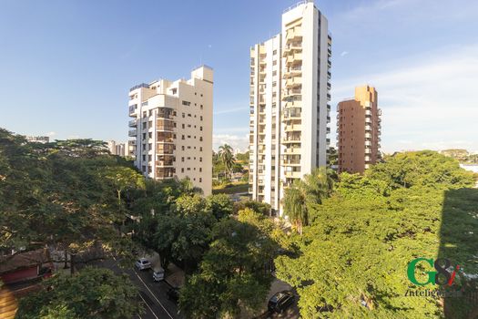 Foto 13 do(a) Apartamento de 3 quartos à venda em Moema, São Paulo