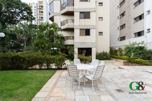 Foto 35 do(a) Apartamento de 3 quartos à venda em Moema, São Paulo