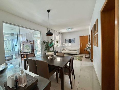 Foto 1 do(a) Apartamento de 3 quartos à venda em Santo Antônio, Belo Horizonte