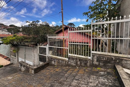 Foto 2 do(a) Casa de 2 quartos à venda em Centro Alto, Ribeirão Pires