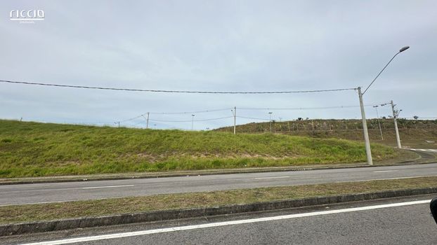 Foto 1 do(a) Terreno false à venda em Condomínio Recanto da Baronesa, São José dos Campos