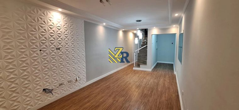 Foto 2 do(a) Casa de 3 quartos à venda em Vila Nhocune, São Paulo
