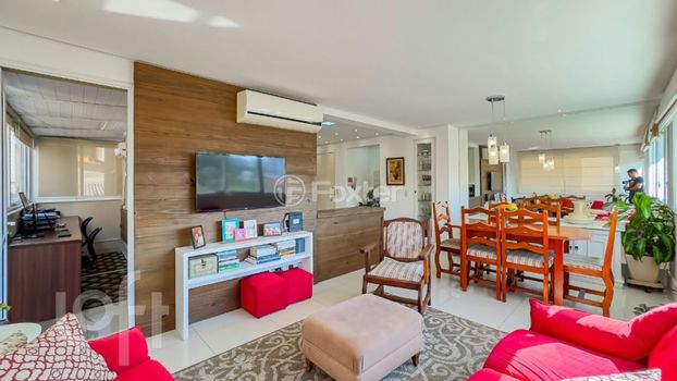 Foto 7 do(a) Apartamento de 2 quartos à venda em Petrópolis, Porto Alegre