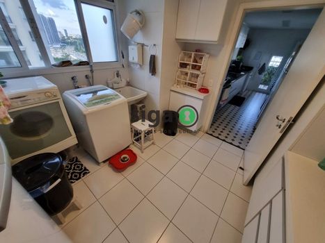 Foto 32 do(a) Apartamento de 4 quartos para alugar em Jardim Fonte do Morumbi, São Paulo