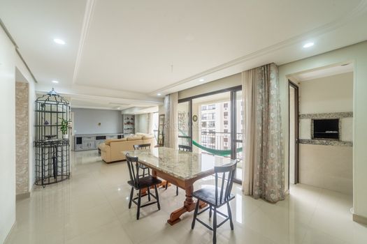 Foto 9 do(a) Apartamento de 4 quartos à venda em Tristeza, Porto Alegre