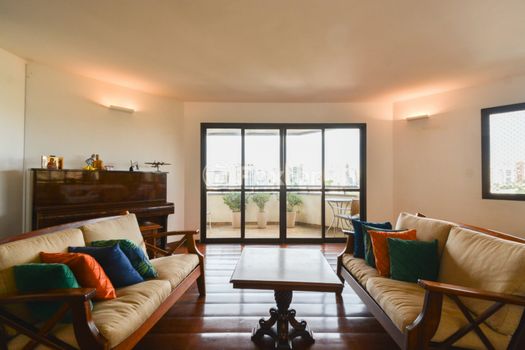 Foto 3 do(a) Apartamento de 4 quartos à venda em Pacaembu, São Paulo