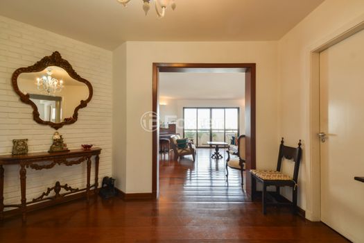 Foto 2 do(a) Apartamento de 4 quartos à venda em Pacaembu, São Paulo