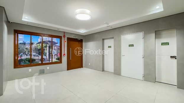 Foto 30 do(a) Apartamento de 3 quartos à venda em Vila Ipiranga, Porto Alegre