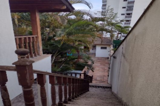 Foto 21 do(a) Casa de 4 quartos à venda em Vila Bertioga, São Paulo