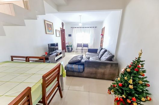 Foto 4 do(a) Casa de 3 quartos à venda em Colônia Faria, Colombo