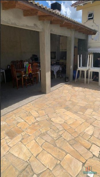 Foto 10 do(a) Casa de 3 quartos à venda em Nossa Senhora de Fátima, Caxias do Sul