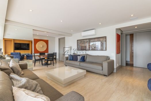 Foto 4 do(a) Apartamento de 3 quartos à venda em Itaim Bibi, São Paulo