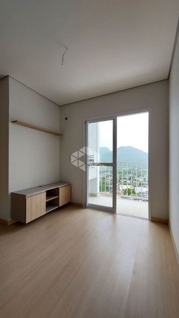 Foto 3 do(a) Apartamento de 2 quartos à venda em Presidente João Goulart, Santa Maria