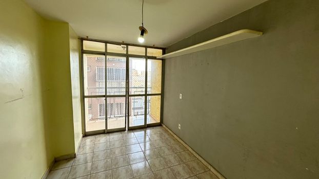 Foto 3 do(a) Apartamento de 3 quartos para alugar em Taguatinga Norte (Taguatinga), Brasília