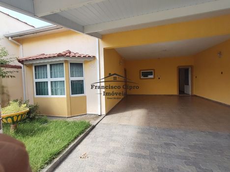 Foto 2 do(a) Casa de 2 quartos à venda em Parque das Árvores, Guaratinguetá
