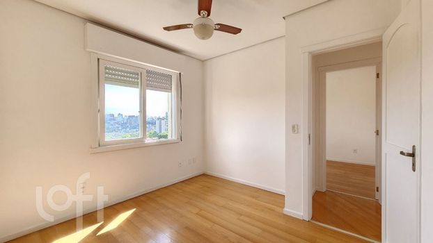 Foto 18 do(a) Apartamento de 3 quartos à venda em Chácara das Pedras, Porto Alegre