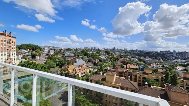 Foto 10 do(a) Apartamento de 3 quartos à venda em Chácara das Pedras, Porto Alegre