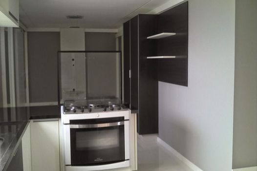 Foto 7 do(a) Apartamento de 4 quartos à venda em Parque do Morumbi, São Paulo