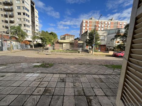 Foto 8 do(a) Flat de 2 quartos à venda em Menino Deus, Porto Alegre