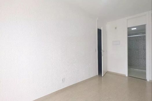 Foto 4 do(a) Apartamento de 2 quartos à venda em Jardim São Domingos, Guarulhos