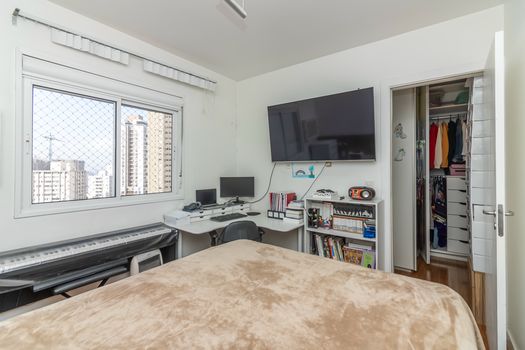 Foto 26 do(a) Apartamento de 3 quartos à venda em Vila Firmiano Pinto, São Paulo