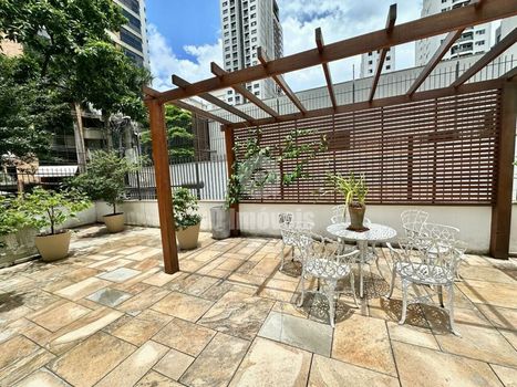 Foto 32 do(a) Apartamento de 4 quartos à venda em Campo Belo, São Paulo
