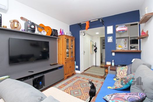 Foto 2 do(a) Apartamento de 2 quartos à venda em Menino Deus, Porto Alegre