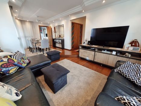 Foto 1 do(a) Apartamento de 3 quartos à venda em Mirandópolis, São Paulo