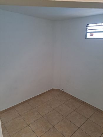 Foto 8 do(a) Casa de 3 quartos à venda em Jardim Leme, São Paulo