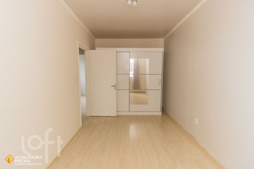 Foto 8 do(a) Apartamento de 2 quartos à venda em Cristal, Porto Alegre