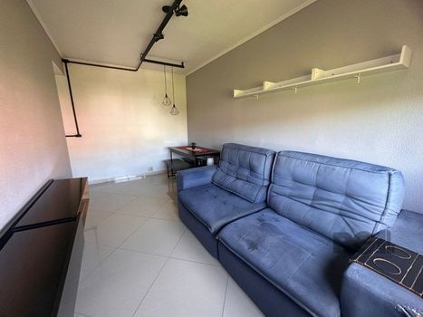 Foto 7 do(a) Flat de 1 quartos à venda em Jardim Sabará, Porto Alegre